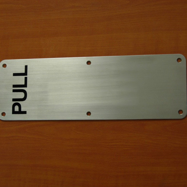 Supplier of Pull Door Sign in UAE